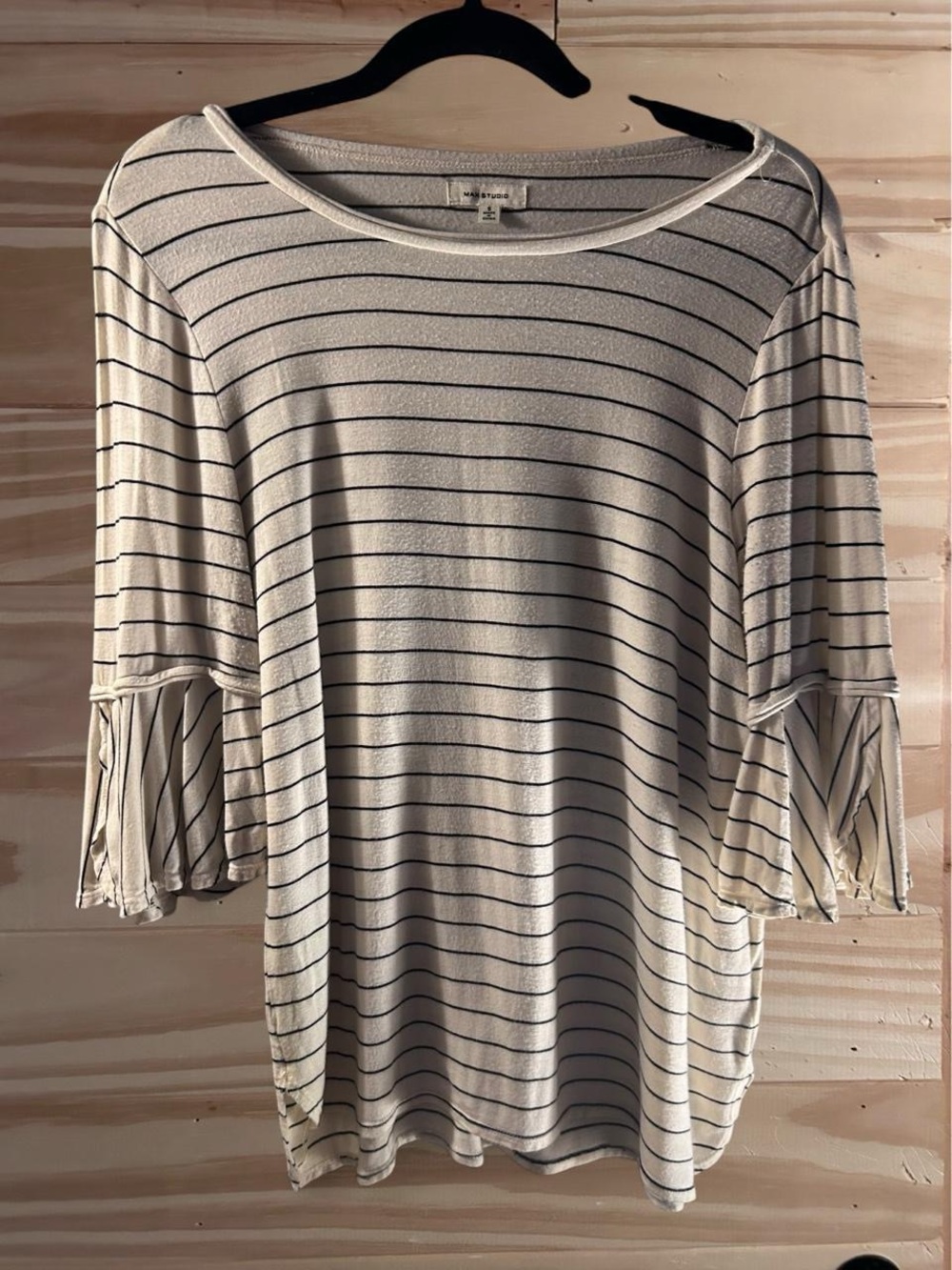 Max Studio Bell Elbow Sleeve Black & White Striped Top size small